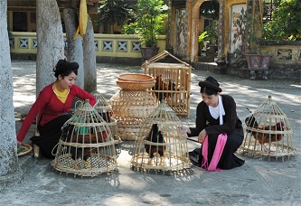 Tết Ất Mùi cúng gà gì?